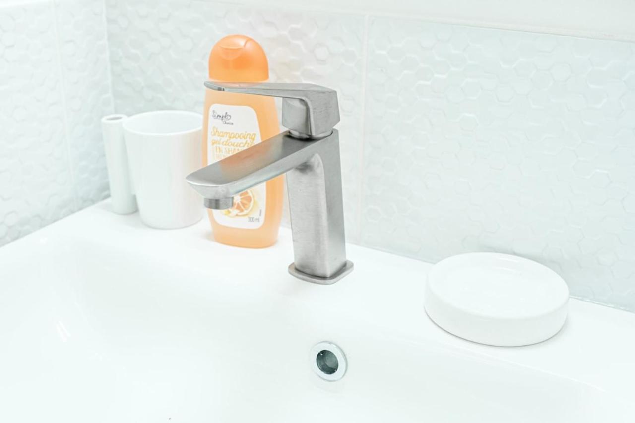 Le Petit Verlet Cosy 2 Pers Metro Place Guichard Apartment Лион Екстериор снимка